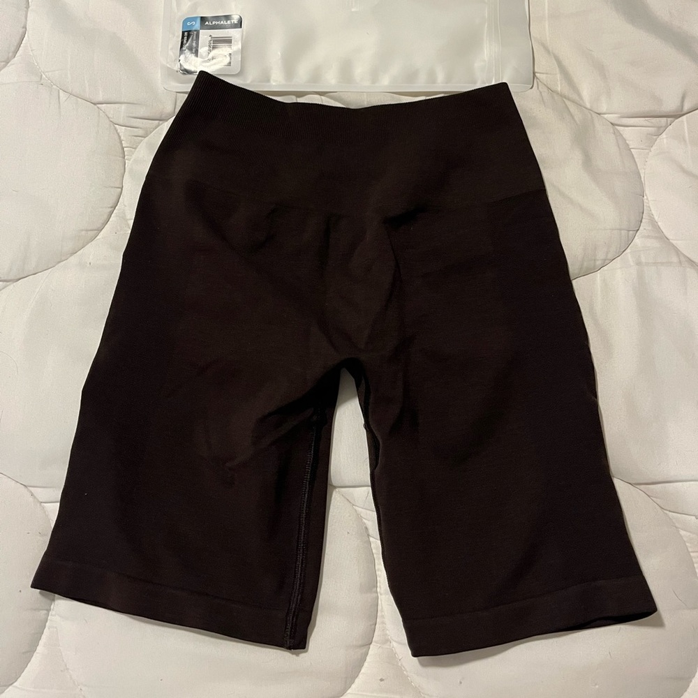 Alphalete Amplify Biker Shorts